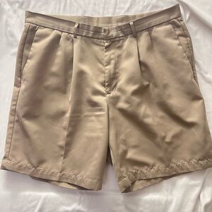Dockers Golf Shorts Pleated Performance Khaki Men's 38